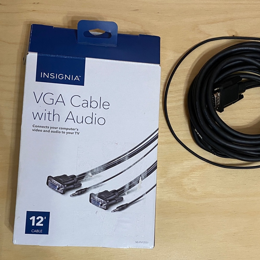 Insignia Black VGA Cable with Audio - 12ft